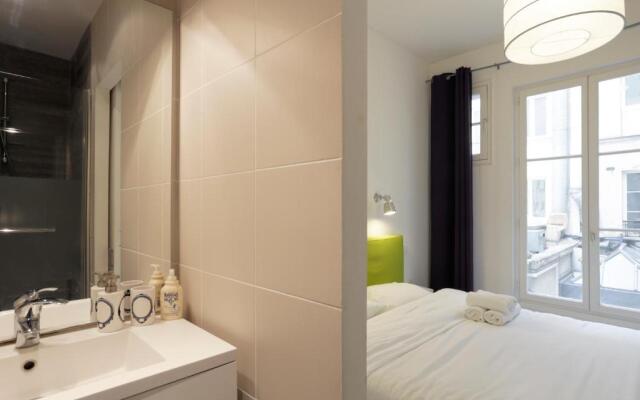 Sleek Apartments near Saint Germain