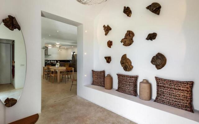 Le Ali Bianche by BarbarHouse