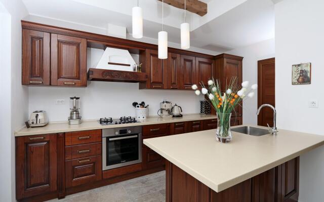 Lurda in Linardići with 4 bedrooms and 2 bathrooms