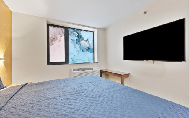 Casa Blanca Hotel Brooklyn
