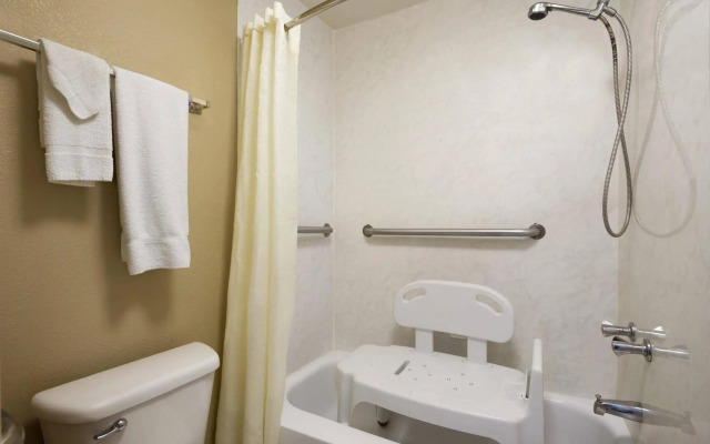 Quality Inn
