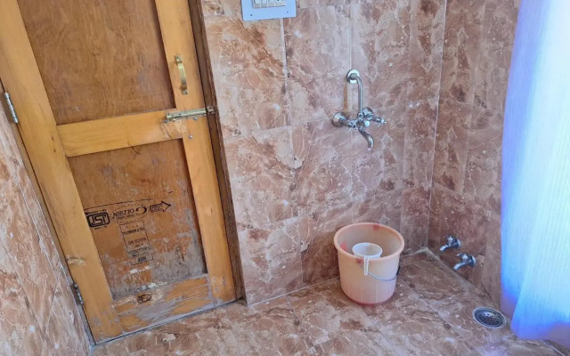 Shanti Guest House