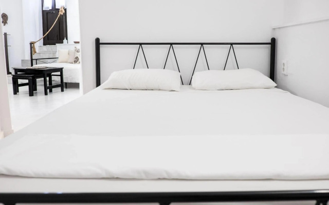 Mythica Tower Mill - Windmill Beach House