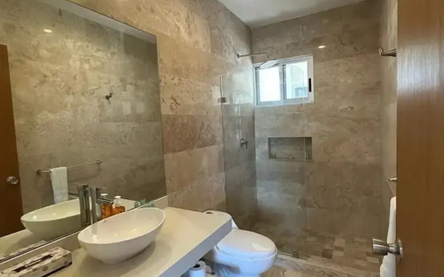 Kuyaan 44 Suites