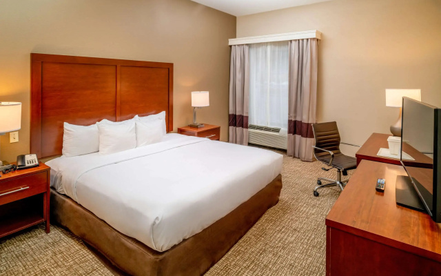 Comfort Inn & Suites Grundy