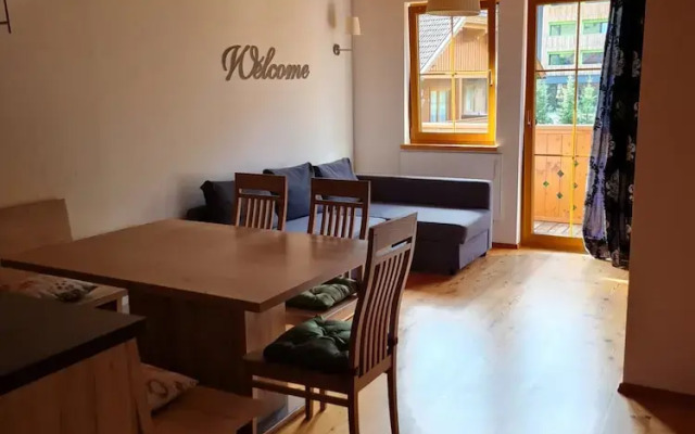 Beautiful Apartment With Balcony