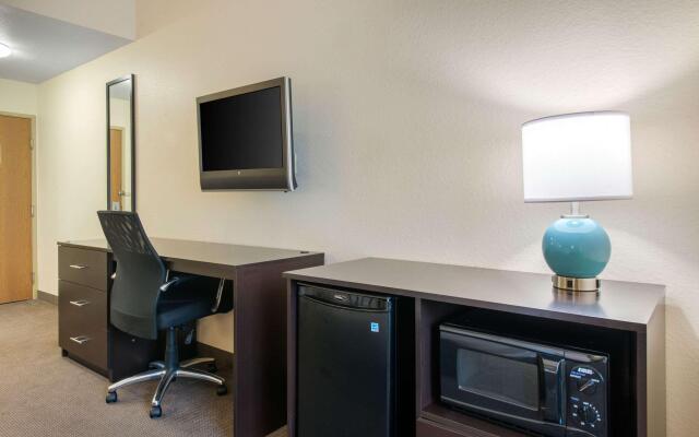 Sleep Inn & Suites Port Charlotte - Punta Gorda