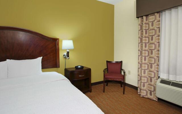 Hampton Inn & Suites Conroe - I-45 North