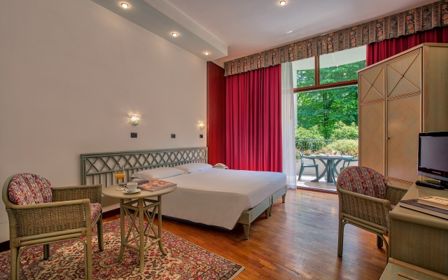 Park Hotel Junior