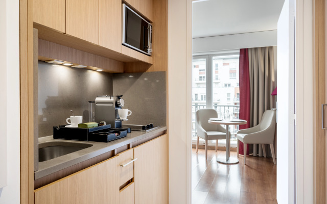 Residhome Aparthotel Paris Evry