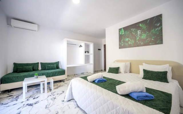 Bamboo Suites Adults Only