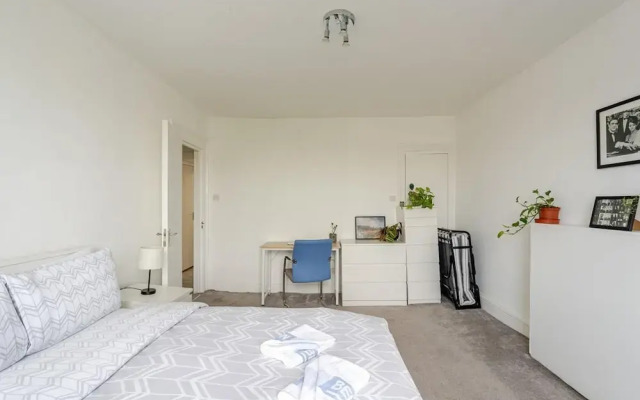London Oasis Retreat - 2 Bedroom Apartment