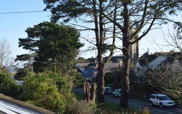 6 Trungle Terrace
