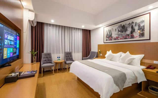GreenTree Inn Guilin Lingui JinShan Square JinShui Road Express Hotel