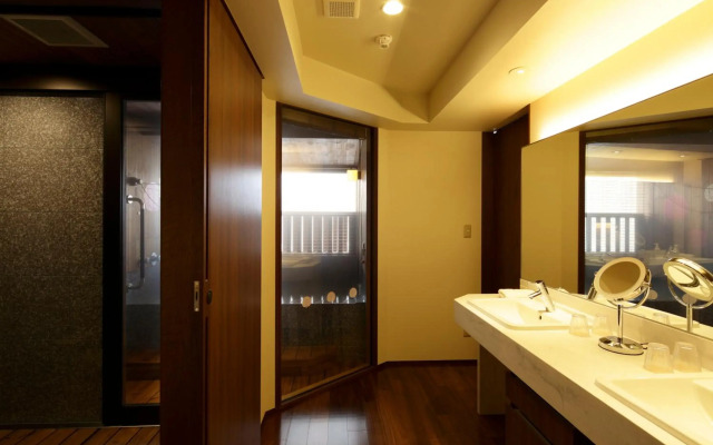 Hotel Mahoroba