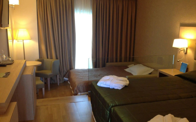 Arty Grand Hotel