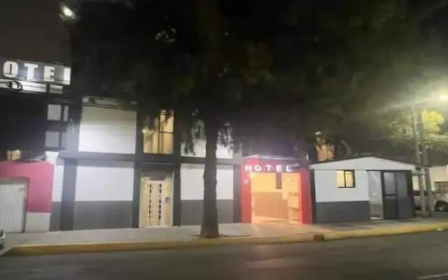 Hotel Aquario CDMX - Central del Norte