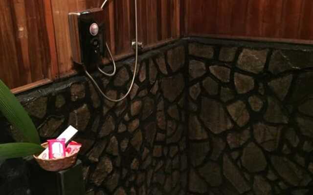 Green Mountain and Lodge