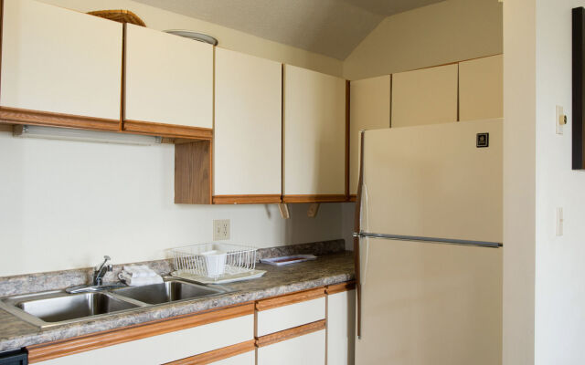 Ogunquit River Inn & Suites