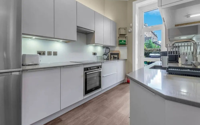 Stylish Elegance in City s Heart