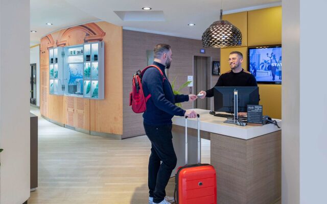 Отель Mercure Nice Centre Grimaldi