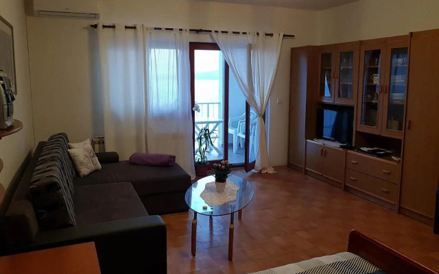 Apartment Andela