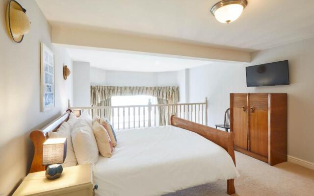 Host Stay Sunset View