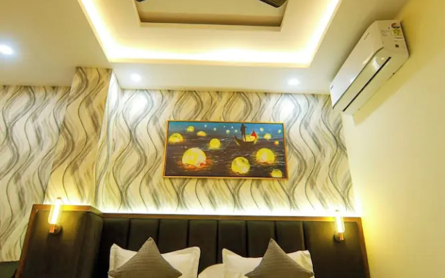 Paarth Grand