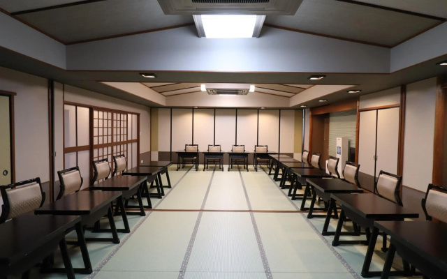Nagoya Katei Miyoshi