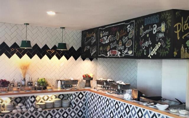 Hotel Estancia Business Class