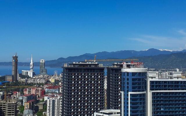 STUDIO ON 42th FLOOR - ORBI CITY