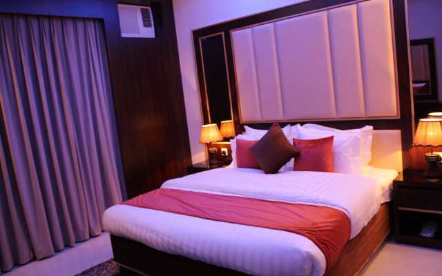 Silent Nights by Kyan