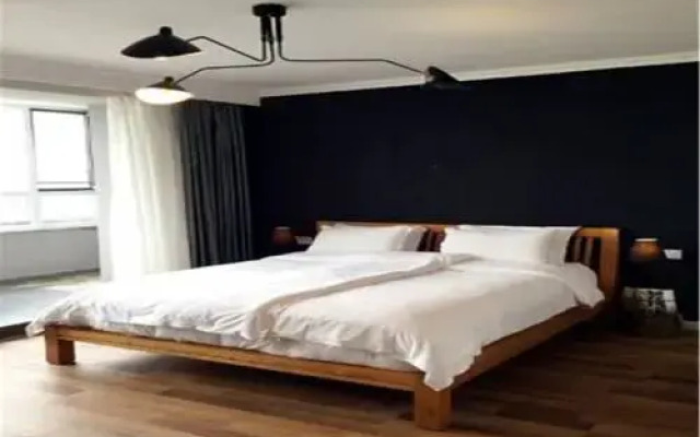 White Stone Hotel