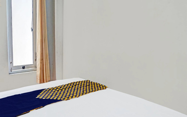 SPOT ON 1711 Serayu Sumbersari Residence