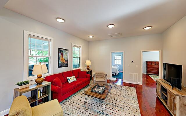 7 3rd Street Home 2 Bedrooms 2 Bathrooms Home