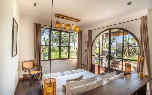 Architectural Masterpiece Villas Complex 15 BR Canggu w staff