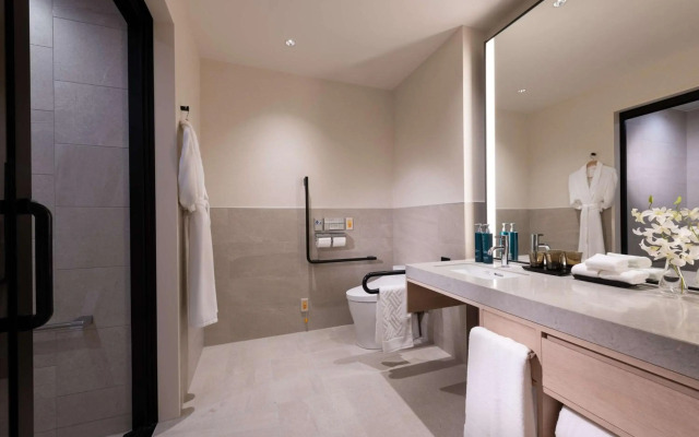 Hilton Okinawa Miyako Island Resort