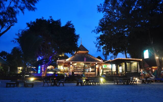 First Sea View Samui Hotel & Resort