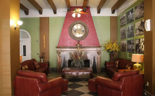 Tioga Suites Hotel - Chanute
