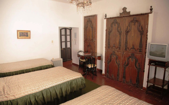 Hotel de Su Merced