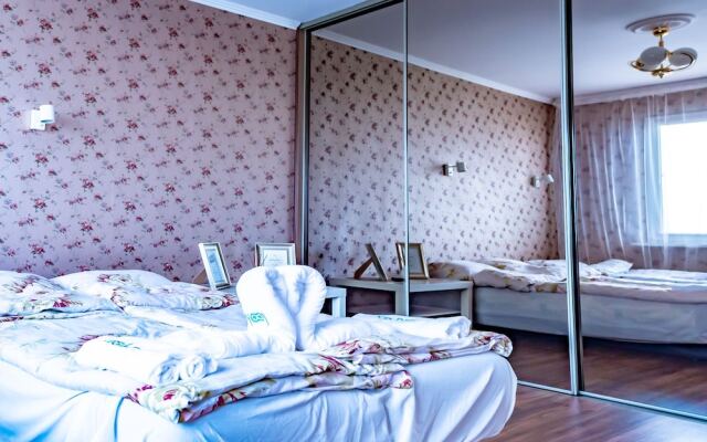 Retro Rooms In Cracow City Centre