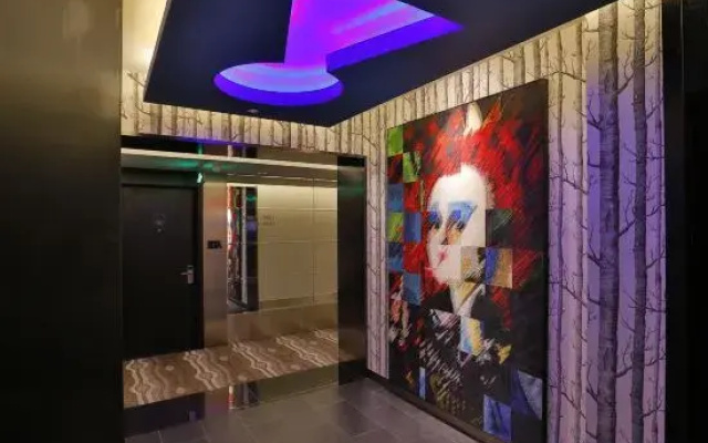Orange Hotel (Suzhou Lvbao Plaza Shishan Conference Center)