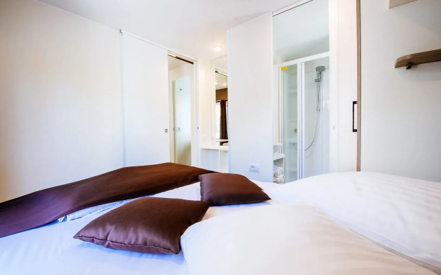 Zaton Holiday Resort Camping homes