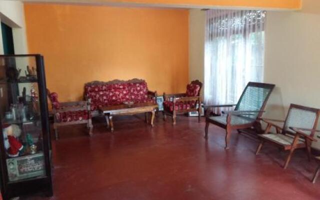 Pinnawala home stay