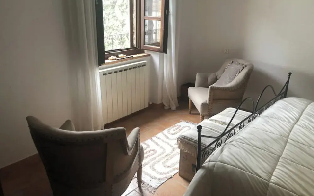 Home From Home in Passignano - Lakeside Views!