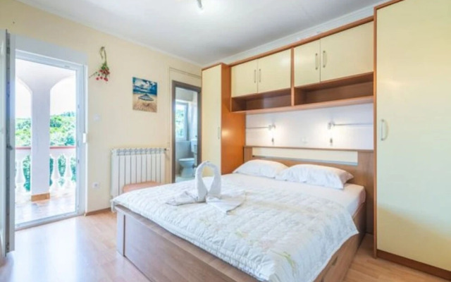 Barbara - Steps From the Beach - A3