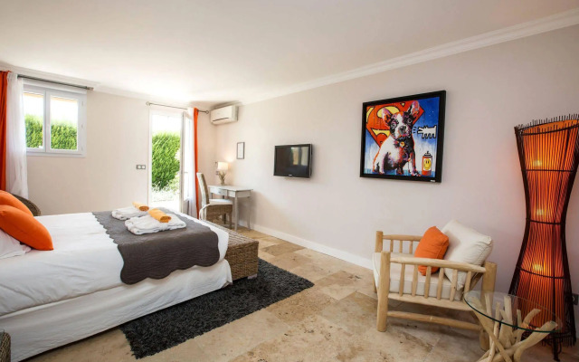 Villa Stephanie Guest House