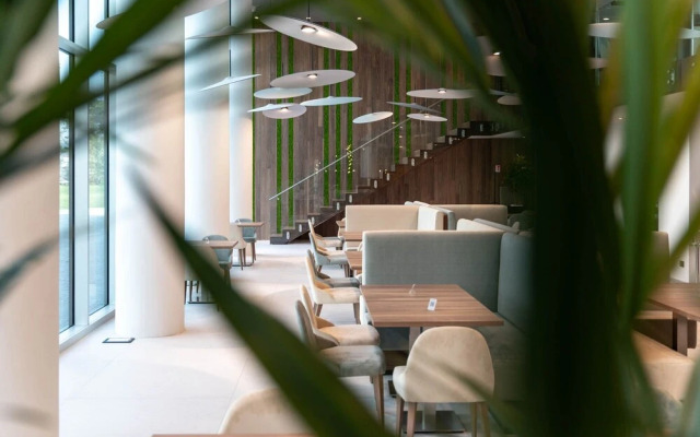 Life Hotel