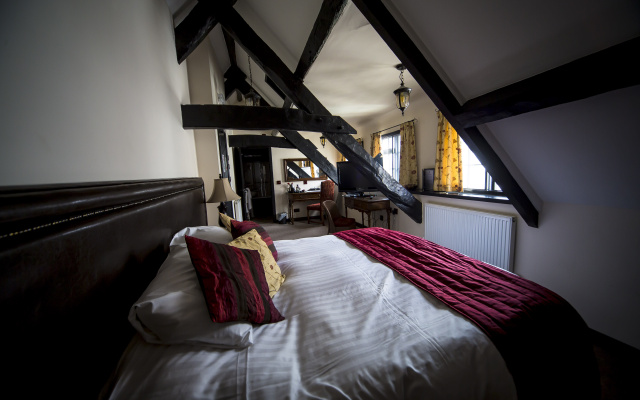 Black Boy Inn