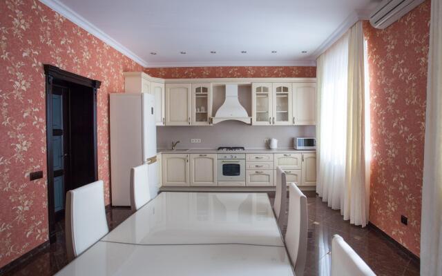 Apartments on Bakalinskaya